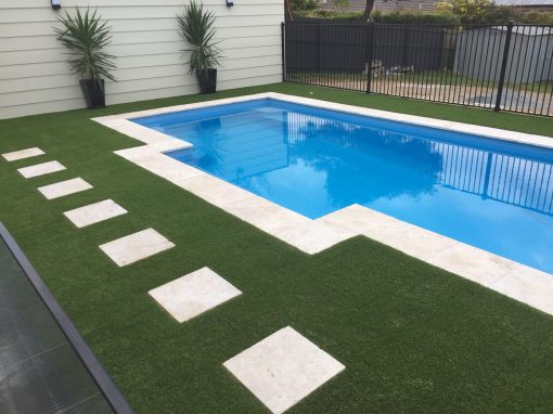 Pool with artificial grass